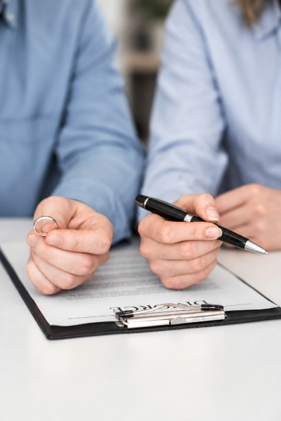 Signature des documents d&rsquo;une proc&eacute;dure de s&eacute;paration